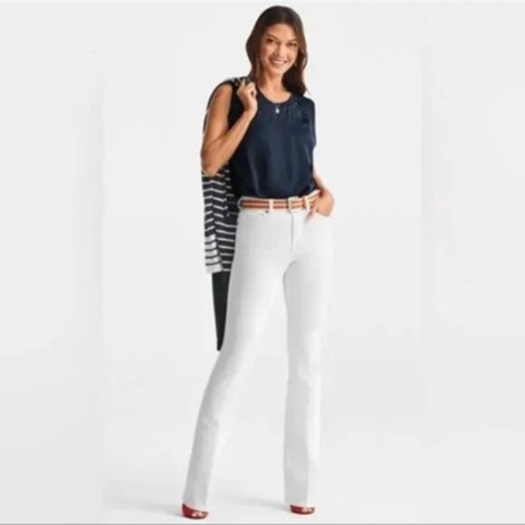 CAbi 5th Avenue Jean Size 10 Style 6285L White High Rise Stretch Flare - Picture 1 of 16
